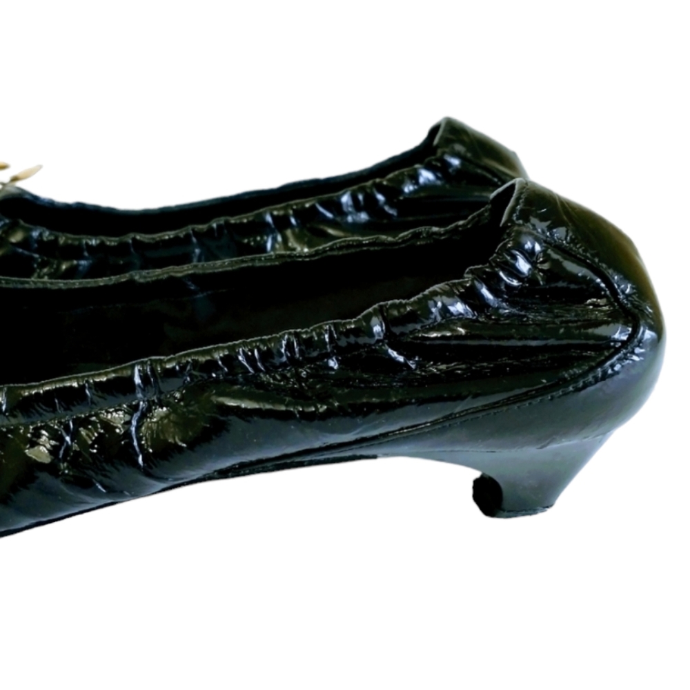 💯 Authentic Roger Vivier ( Made in Italy) Patent Leather Heels. (size/8) - Picture 7 of 12